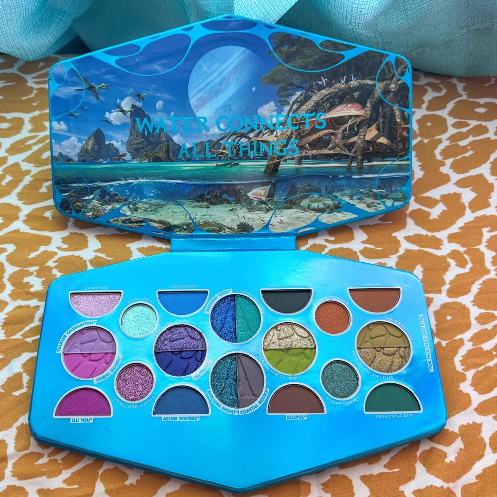 SOLD NYX Avatar Ways of Water face and eye shadow palette